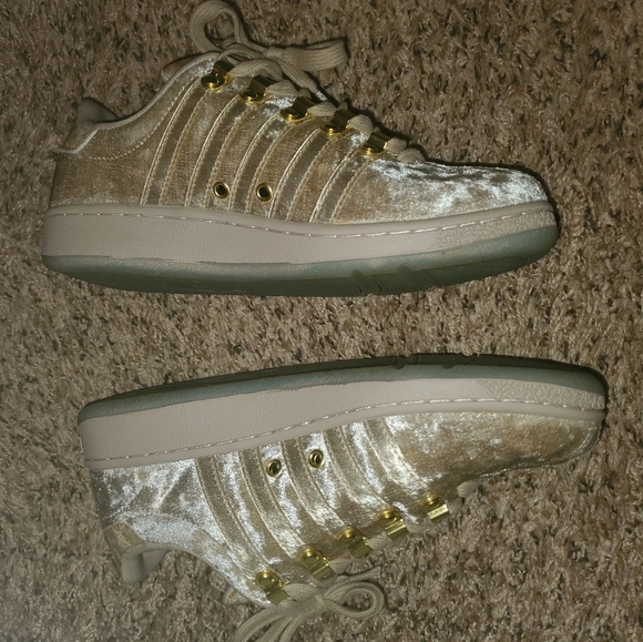 K-Swiss women's sneakers - Picture 2 of 3